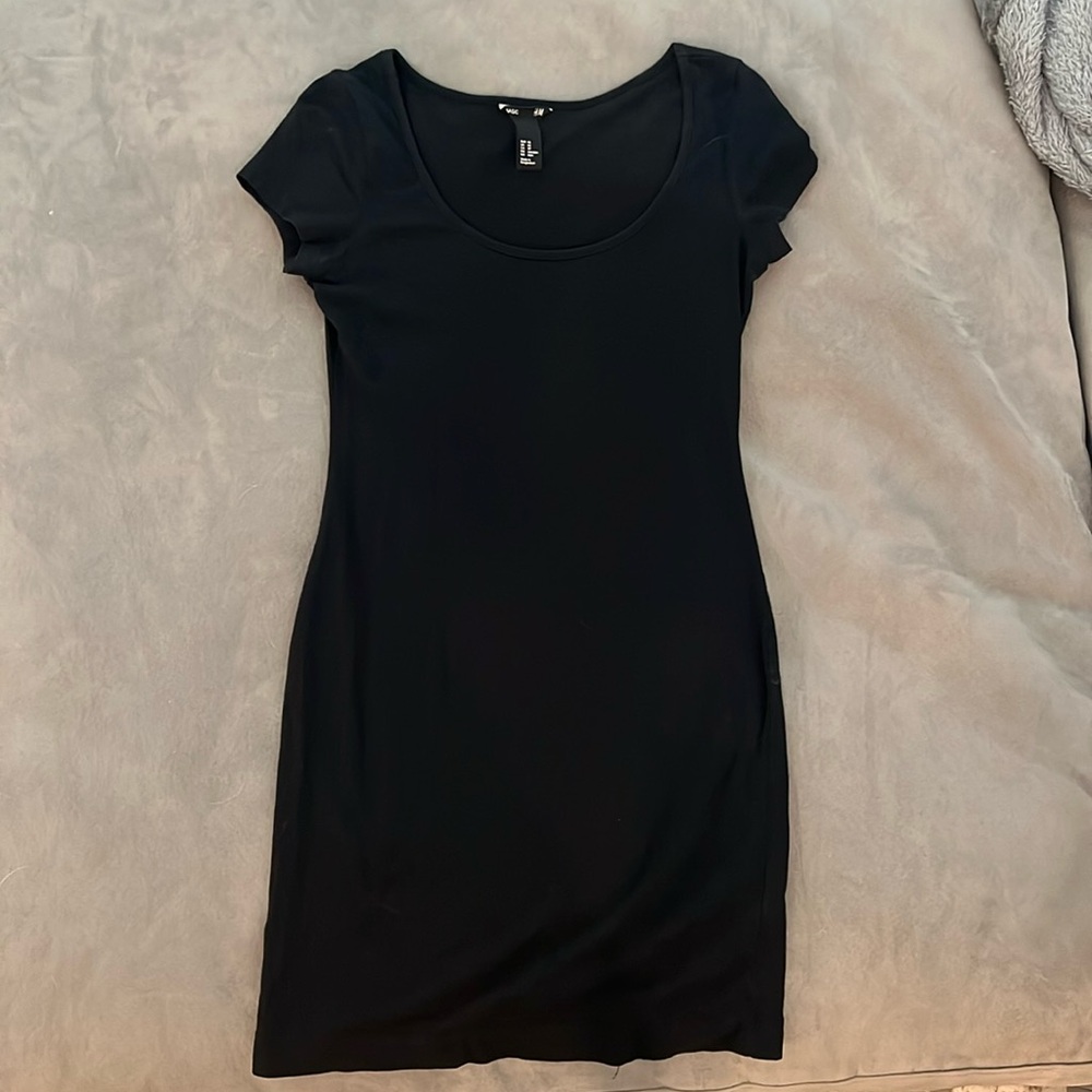 H&M basic black mini dress - size XS